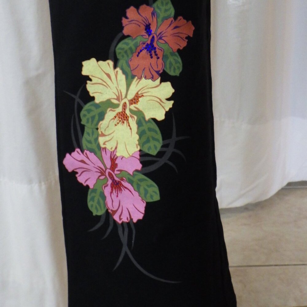 NWT BCBG sz MED, LG, XL 95% cotton PASTEL FLORAL & BLACK 2 PC TRACKSUIT - Picture 16 of 16
